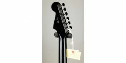 Best Pirce 😉 Fender Final Fantasy XIV Stratocaster 🤩 -Cheap Guitar Store fender final fantasy xiv stratocaster black headstock back