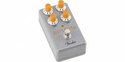 Budget 🧨 Fender 🔨 Hammertone Distortion 😀 -Cheap Guitar Store fender hammertone distortion angle 3