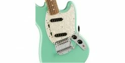 Cheapest ๐คฉ Fender Vintera 60s Mustang Sea Foam Green ๐ 10 Cheapest ๐คฉ Fender Vintera 60s Mustang Sea Foam Green ๐ -Cheap Guitar Store fender vintera 60s mustang seafoam green body detail