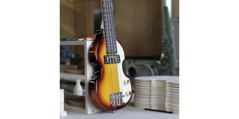 Brand new π Hofner HCT Shorty Violin Bass Sunburst π 4 Brand new π Hofner HCT Shorty Violin Bass Sunburst π - Image 2