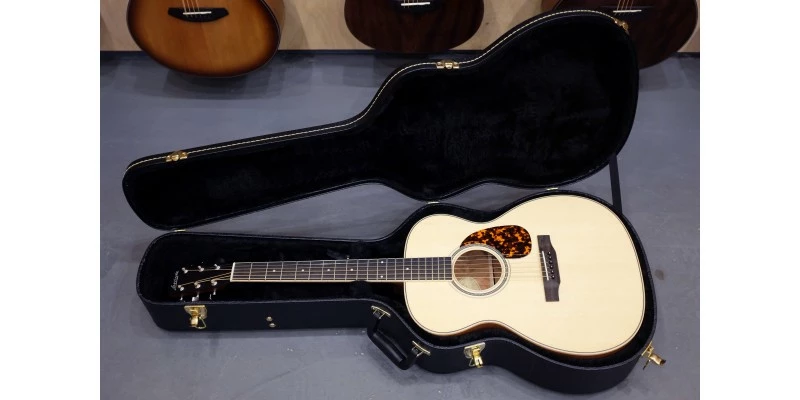 Cheapest โญ Larrivee OM-03 Recording Series Guitar ๐ 12 Cheapest โญ Larrivee OM-03 Recording Series Guitar ๐ - Image 10