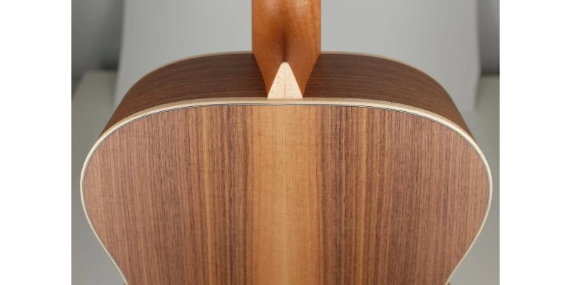 New 💯 Larrivee OM-03 Walnut Limited Edition 👏 12 New 💯 Larrivee OM-03 Walnut Limited Edition 👏 - Image 10