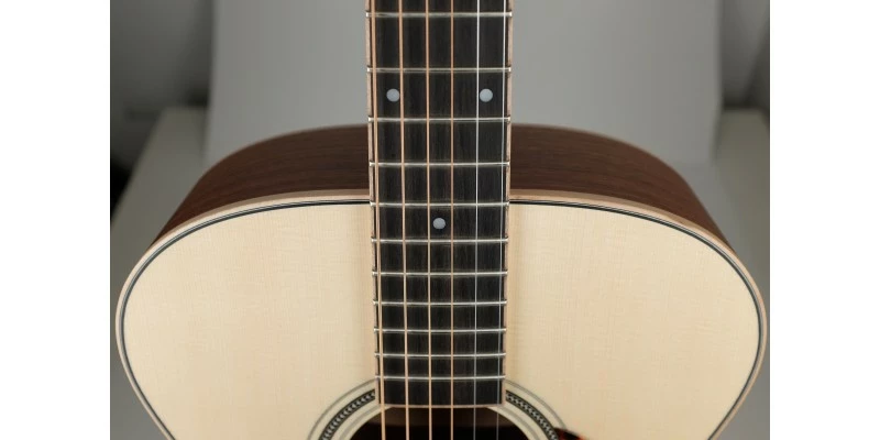 New 💯 Larrivee OM-03 Walnut Limited Edition 👏 6 New 💯 Larrivee OM-03 Walnut Limited Edition 👏 - Image 4