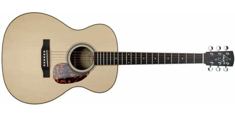 New 💯 Larrivee OM-03 Walnut Limited Edition 👏 3 New 💯 Larrivee OM-03 Walnut Limited Edition 👏