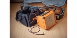 Wholesale 😉 Orange Amps Orange Crush Acoustic 30 Gig Bag 🛒 -Cheap Guitar Store orange crush acoustic 30 bag lifestyle 8
