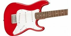 Promo 😉 Squier Mini Stratocaster Dakota Red Kids Guitar ✔️ -Cheap Guitar Store squier mini stratocaster dakota red kids guitar body angle